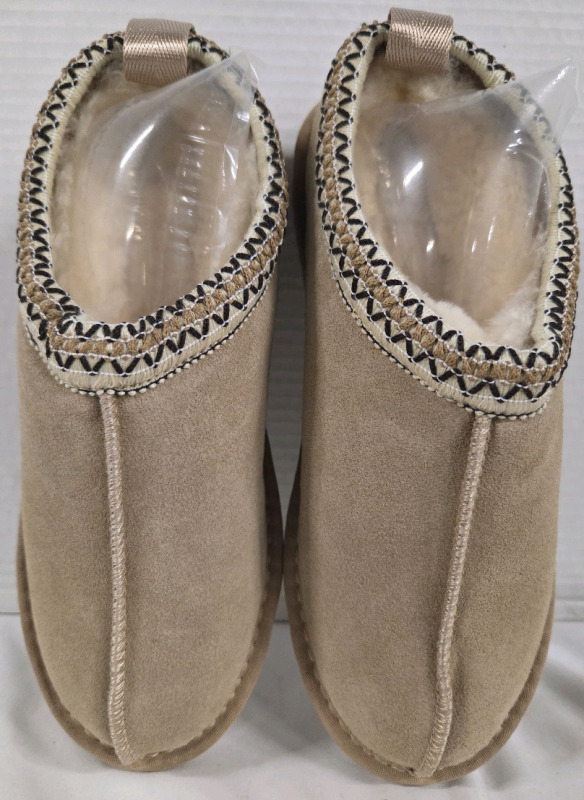 New | Size 39 Women's Slipper Clogs