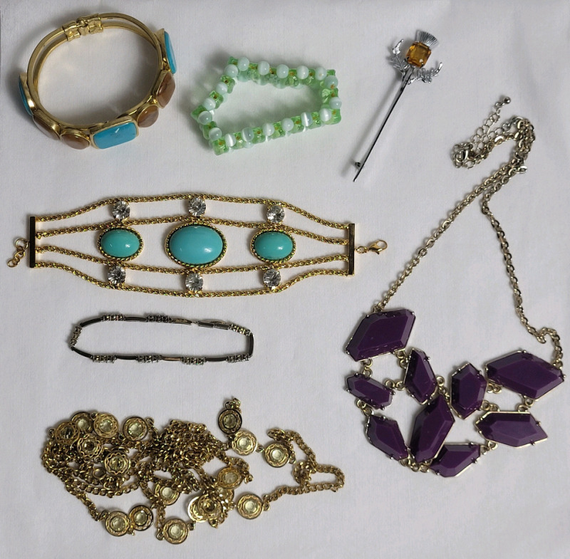 Seven (7) Vintage - Modern Jewelry Lot . Includes 925 FMC Line Bracelet plus Hair Pin , Bracelets & Necklaces