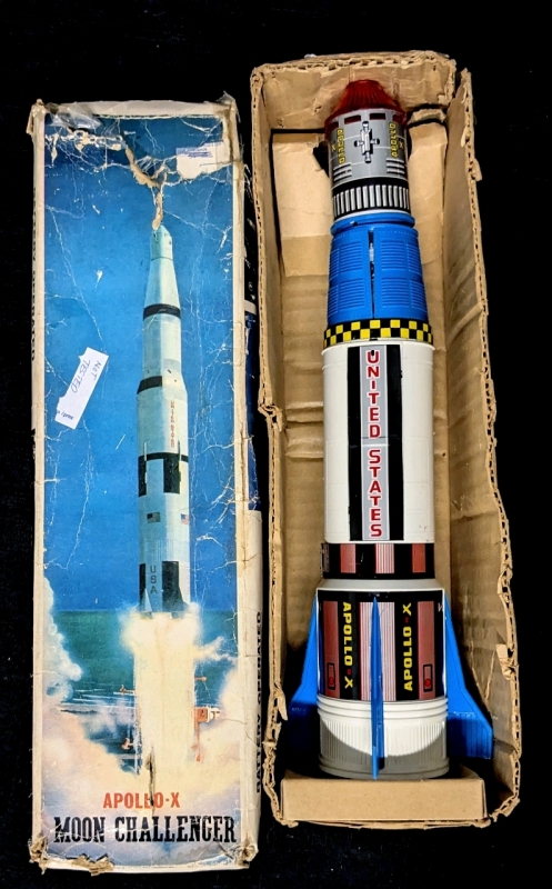 Vintage APOLLO-X Moon Challenger Battery Operated Spacecraft With Zooming Sound - Made in Japan With Original Box (See Description) - 16.25" Long