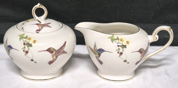 ABBOTT Hummingbird Creamer & Sugar