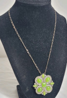 Vintage Brooch / Pendant w/925 Silver Chain . Chain measures 18" long