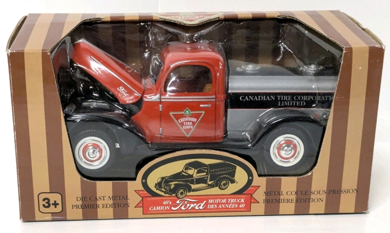 Canadian Tire Associate Store 1:24 Scale 40's FORD Motor Truck Diecast Metal Model