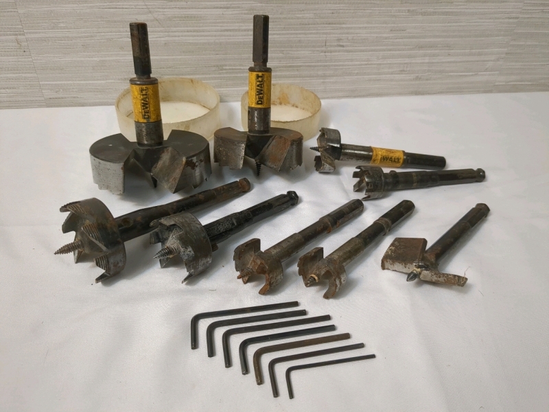 As Is Drill Bits for Boring Holes in Wood Largest Bit Diameter 3.5 inches