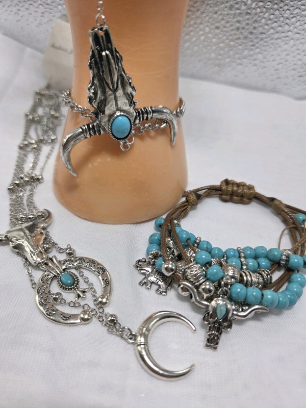 3 New | Unique Western Style Jewelry Set w/ Gorgeous Colored Gems