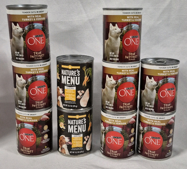 10 Cans Of Dog Food - Purina One Turkey w/ Venison 368g & Nature's Menu Chicken Veg Stew 374g