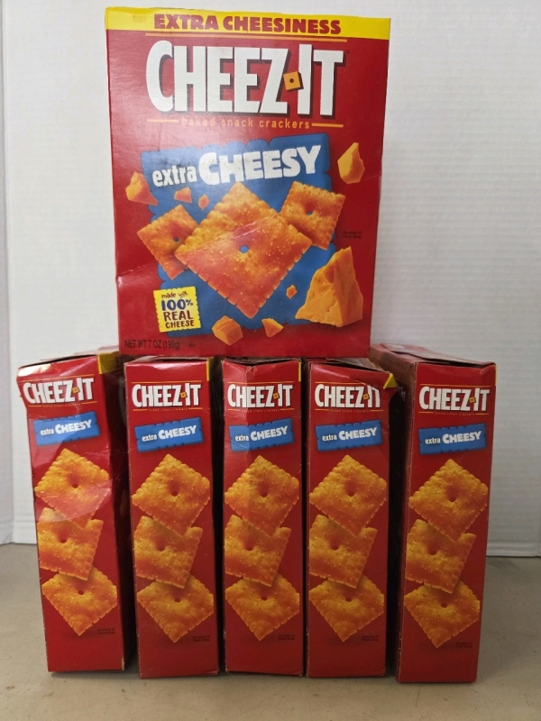 6 New 198g Boxes | CHEEZ-ITS Extra Cheesy | Dec/09/2025