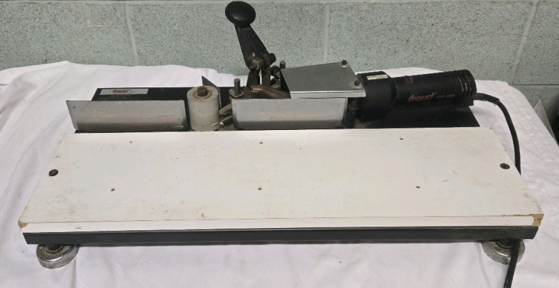 Freud EB100 Edge Banding System W/ Vacuum * Powers On *
