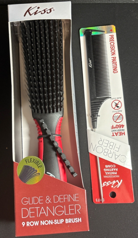 2 New Kiss Glide & Define Detangler and Proffessional Parting Comb Hair Brush