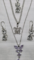 3 New | Gorgeous Necklaces & Pair Of Earrings