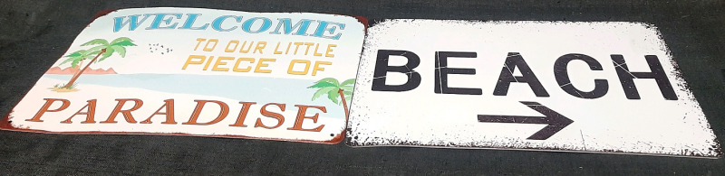 2 Beach Themed Metal Signs (12"&times;8")