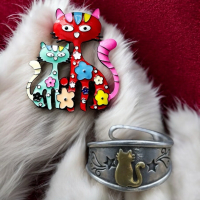 Whimsical Two Cat Colourful Brooch / Antiqued Two Tone Cat Band Ring Size 8 see description for sixes