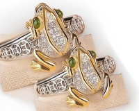 Two Rhinestone Two-Tone Toad / Frog Rings Open Cut Work Size 7 and 8