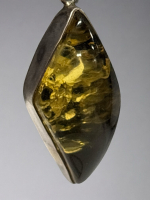 925 Sterling Stunning Green Amber Elongated Diamond Shaped Pendant Stamped 2 inch with Generous Bale