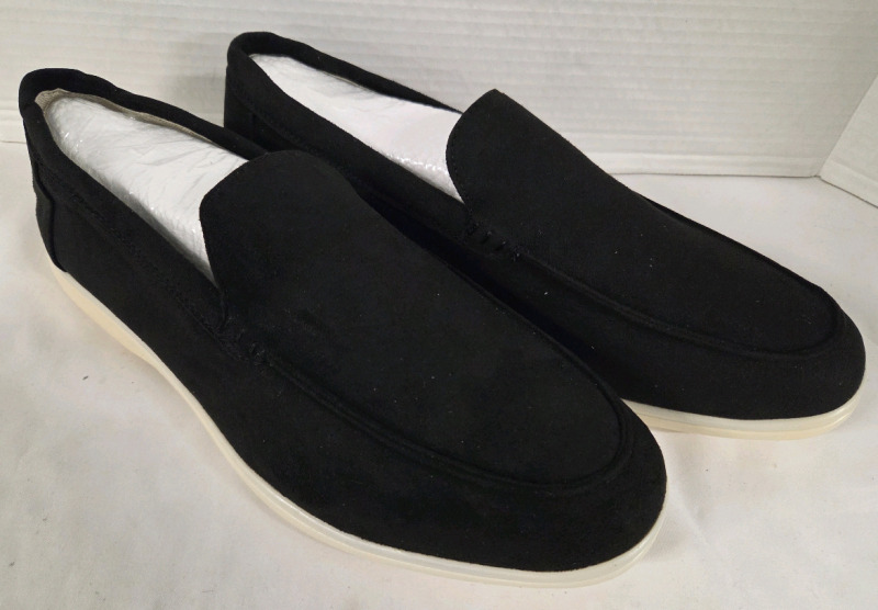 New | Sixe 45 Mens Loafers