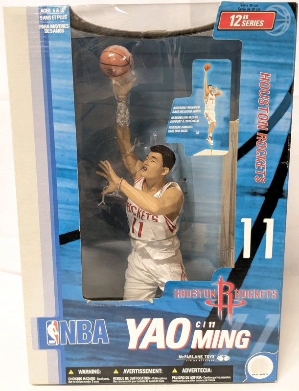 2004 McFarlane Toys NBA Basketball Sport Picks : Houston Rockets YAO MING #11 Figure - 12"