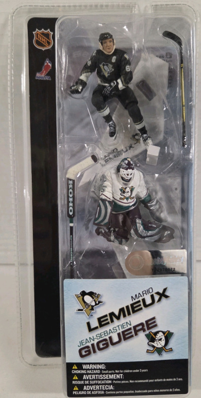 Nearly Vintage | 2005 McFarlane NHL Pitsburg Penguins Mario Lemieux & Anaheim Mighty Ducks Jean-Sebastien 3" Mini Figures