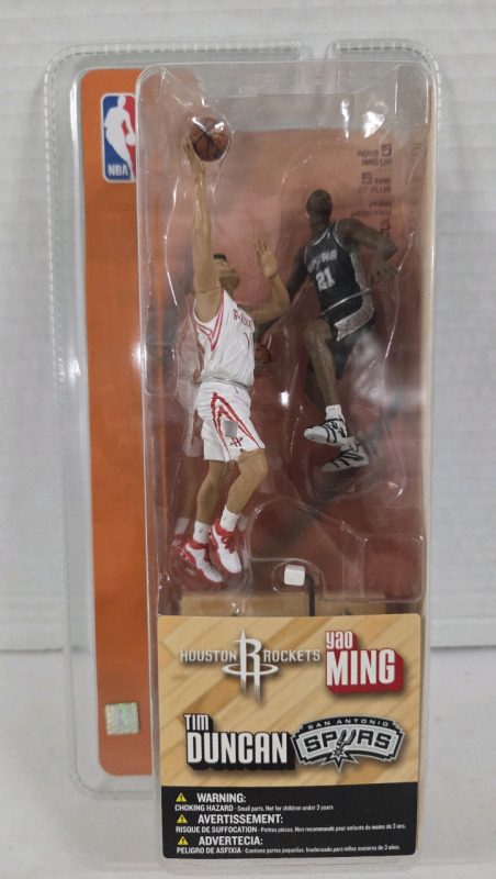 Vintage | 2003 McFarlane Yao Ming & Tim Duncan 3" Mini Figures