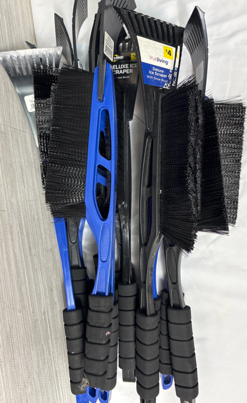 10+ New Trueliving and Drive MXD Deluxe Ice Scratcher With Snow Brush| 21" length