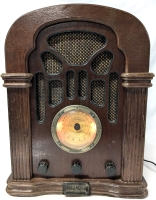 Working Vintage 1989 THOMAS Collector's Edition America Series AM/FM Radio With Cassette Player No. 1709 Model 41J - 13" Tall