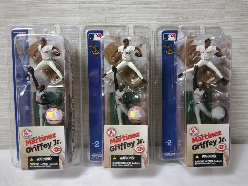 3 Vintage 2004 McFarlane Sports Picks MLB Figures In Sealed Pack