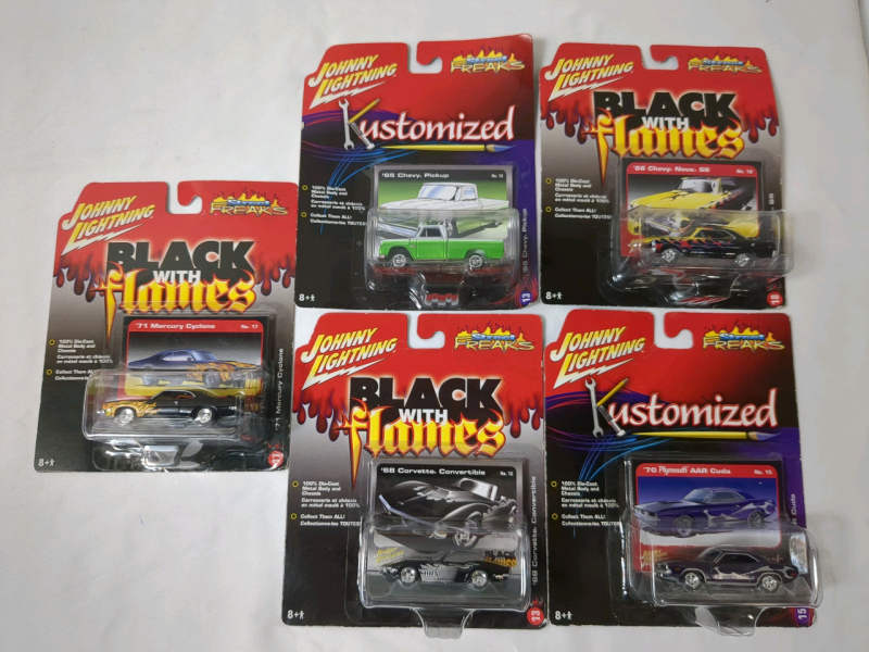 5 Vintage 2005 Johnny Lightning Street Freaks Die-Cast Car Collection In Sealed Pack