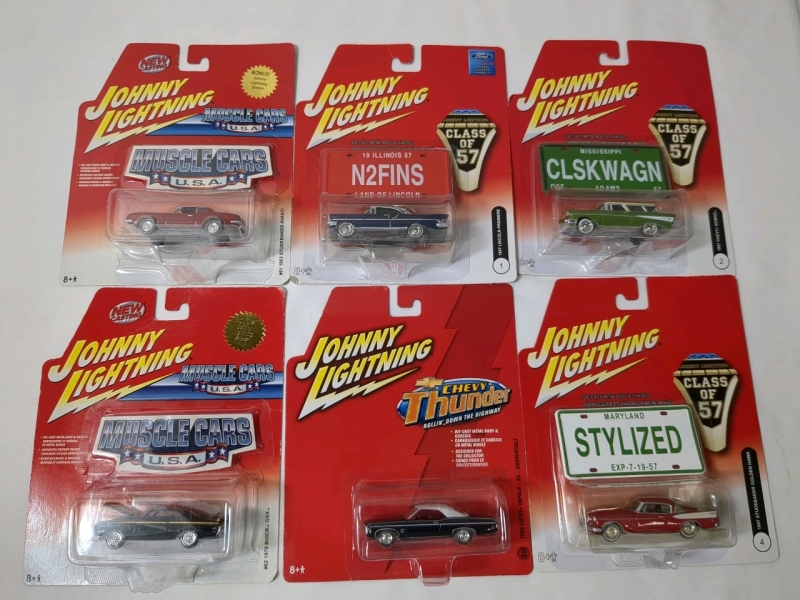 6 Johnny Lightning 2006 Street Freaks Die-Cast Car Collection In Sealed Pack