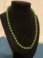 Vintage Jade Bead Necklace 16 inch 8mm beads