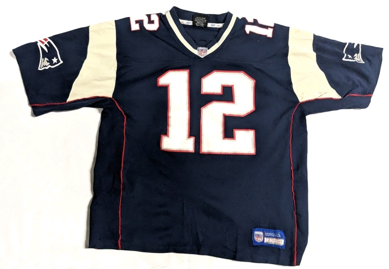 EXIT SPORTS New England Patriots #12 Tom Brady Football Jersey With Embroidered Logo & Stitched Brand Patch - Size XL Men's