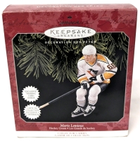 Vintage 1998 HALLMARK : Mario Lemieux NHL Hockey Greats Christmas Ornament With Trading Card
