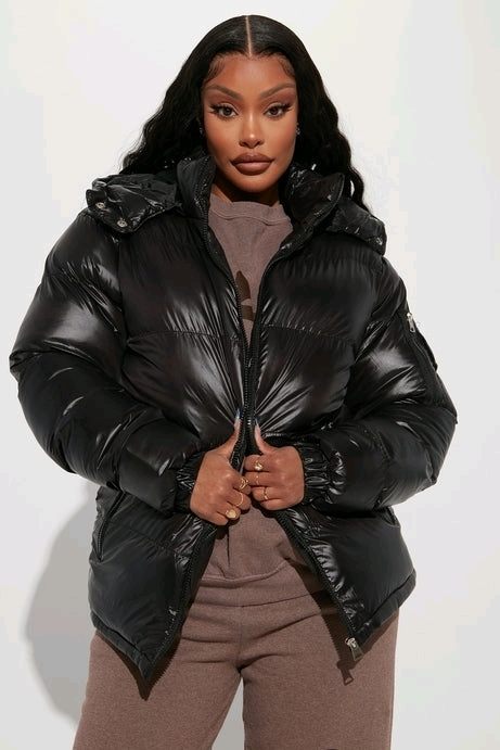 New sz Small Fashion Nova Nixer Puffer Jacket Retails for $84