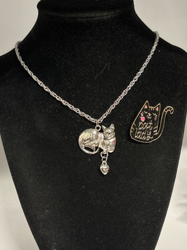Curled Content Cat Necklace with Heart Charm Approximately 1.1 x 1.3 inch pendant 19&rsquo;&rsquo; chain 1.5 in extender LOVE Cat Lady Love Lapel Pin 1 inch