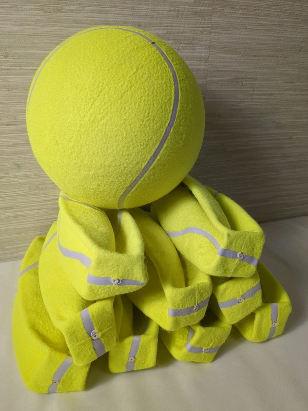 10 New Oversized Tennis Balls 9 inch Diameter (Deflated)