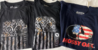 3 New Medium Sized RealTree & Mossy Oak Mens Tshirts |