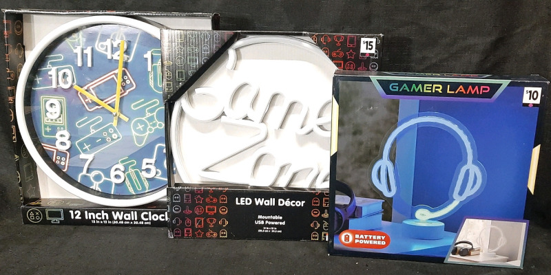3 New Gaming Themed Lamps & Clock | Battery Powered Headphone LED Lamp, "Game Zone" LED Mountable USB Poweres Wall D&eacute;cor & Wall Clock | All Measurements Can Be Found in Gallery