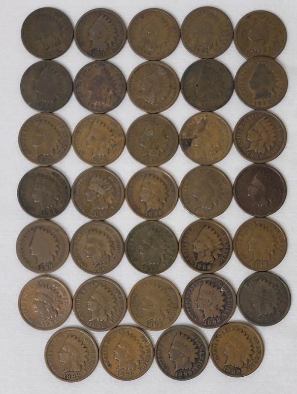 1890 - 1899 USA Indian Head One Cent Pennies , 34 Coins . 1890 &times;3 , 1891 &times;1 , 1892 &times;2 , 1893 &times;4 , 1895 &times;5 , 1896 &times;3 , 1897 &times;5 , 1898 &times;6 & 1899 &times;5