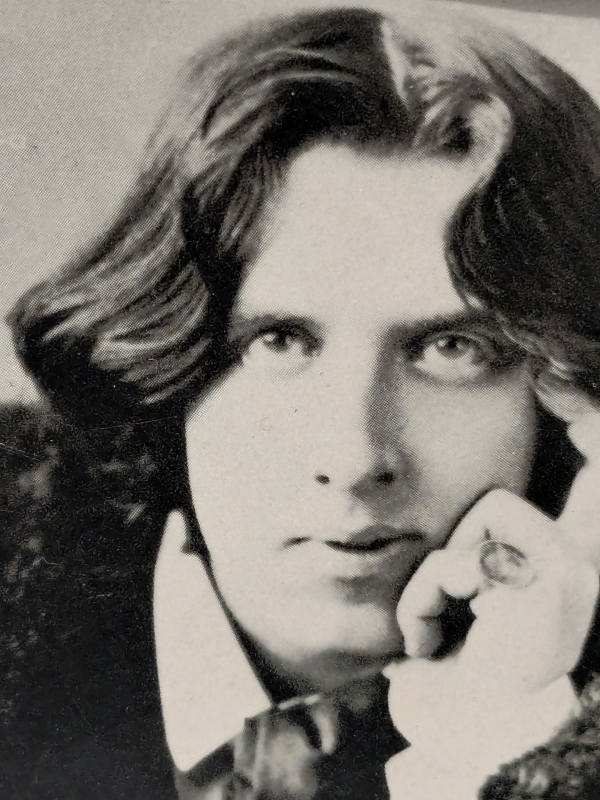 Stunning Vintage Cabinet Portrait of Oscar Wilde Sold By J W Trussler, Goderich Canada, Made in USA - 5.6" &times; 8"