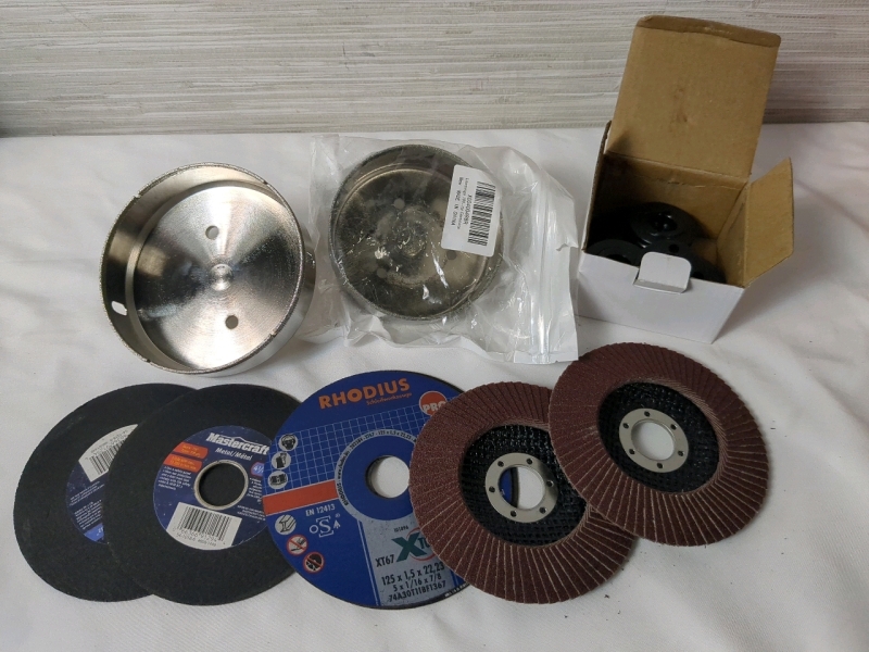 As New Angle Grinder Bundle with Assorted Discs & Flange Nut Set