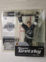 Vintage 2004 NHL Legends Sealed McFarlane Sports Picks Wayne Gretzky LA Kings Hockey Figure