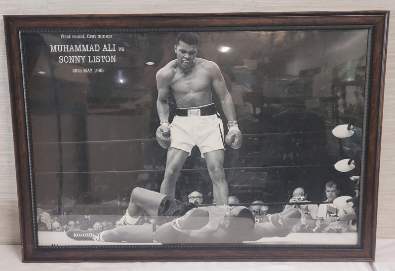 Muhammad Ali vs. Sonny Liston 25th May 1965 " Phantom Punch " Fight Framed Poster . Measures 39"&times;27"
