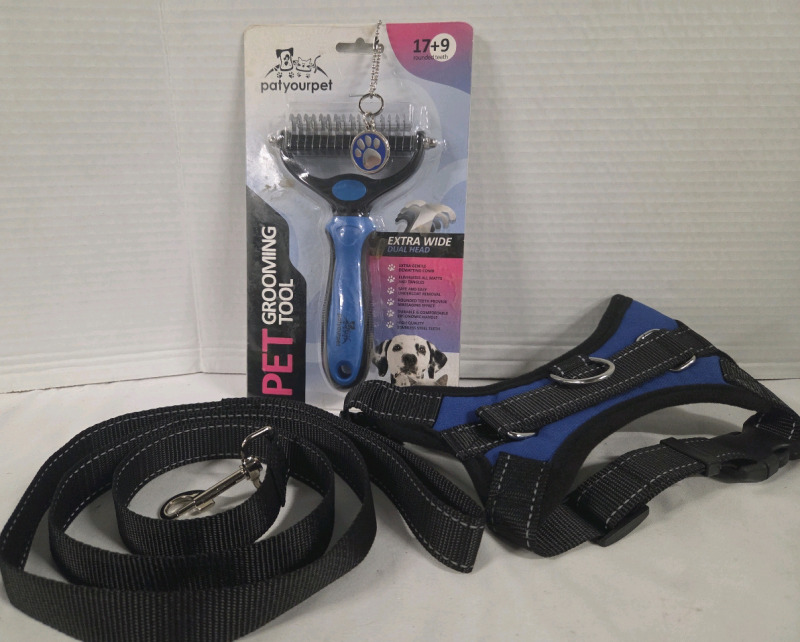 New | PatYourPet Pet Grooming Tool & Size S Animal Harness w/ Leash