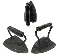 3 Vintage Cast Iron Irons - B.S. & M CO HAMILTON #4 - 5.6" Tall At Handle