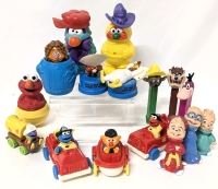 16 Vintage Muppets, Sesame Street, Alvin & The Chipmunks, Looney Tunes Toys, Toy Cars, Kids Meal Toys & Pez Dispensers