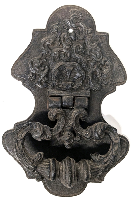 Vintage Heavy Duty Cast Iron Scroll & Shell Detail Door Knocker - 9" Long