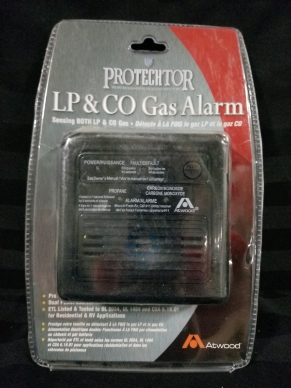 New ATWOOD RV CARBON MONOXIDE & PROPANE Gas detector 12V