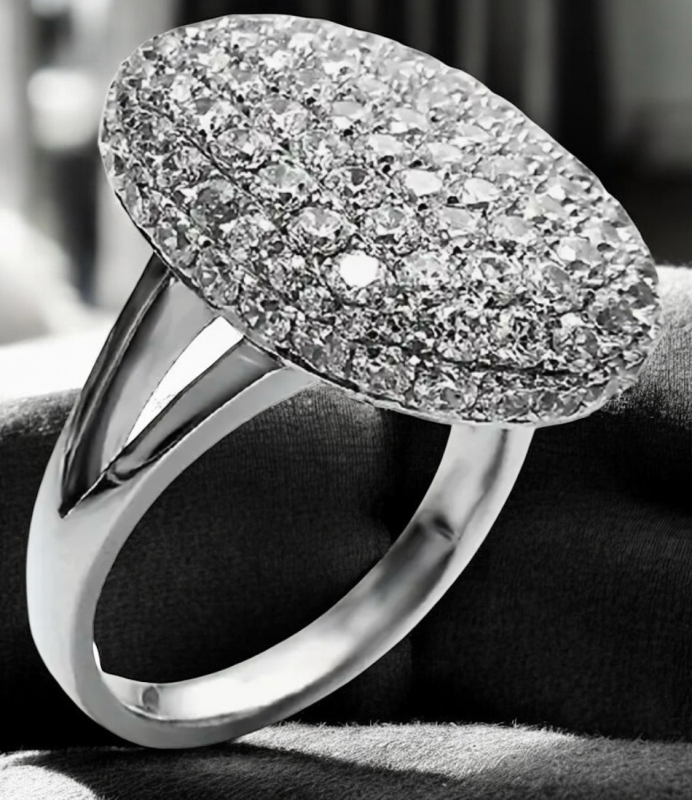 Lovely 925 Silver Stamped Oval Domed Cluster Ring Size 11