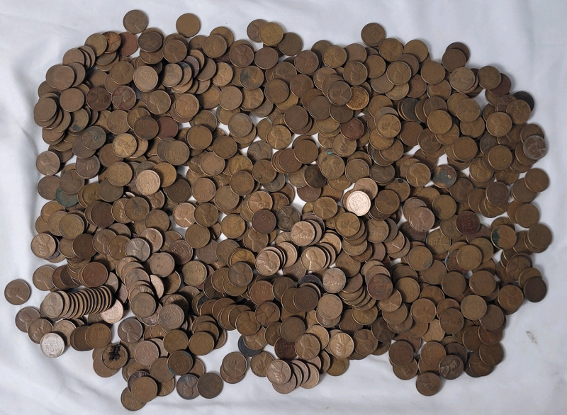 5+lbs USA Lincoln Wheat One Cent Pennies . Various Years & Condition