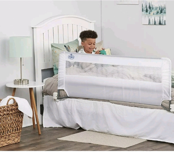 New in Box | Regalo Swing Down Bed Rail Guard Reinforced Anchor System | Measurements- 100cm long & 51cm tall
