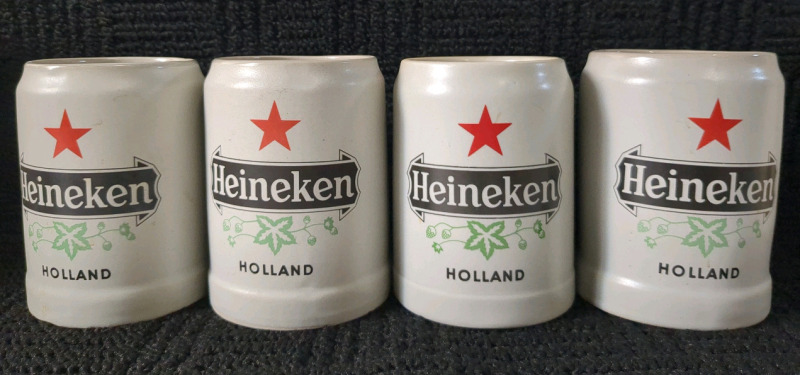 4 Vintage Heineken Beer Mugs Approx 0.5 L each, 5 inches tall.