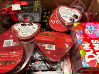 50+ Assorted Chocolates lot| 187g Wt. Best by Jun/2025