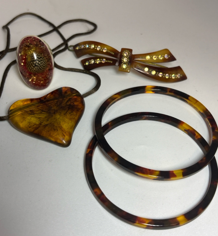 Vintage Tourtoise Shell Jewelry / Rhinestones / Bangles / Hair Clip / Unique Ring / Amber Heart